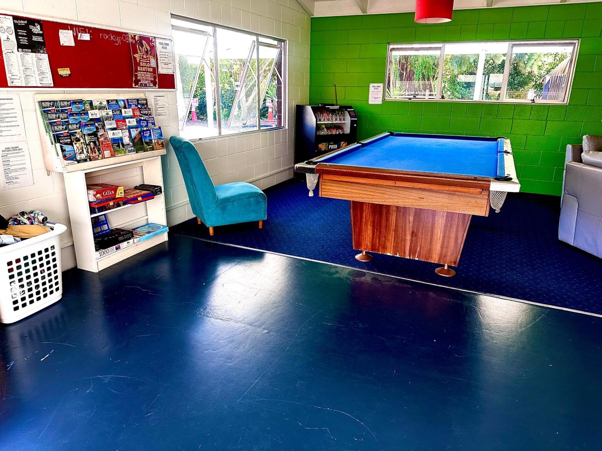 Happy Apple Backpackers Motueka