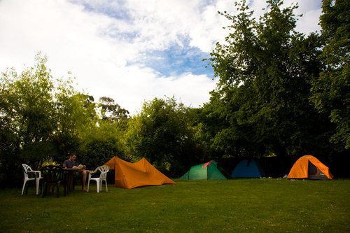 Happy Apple Backpackers